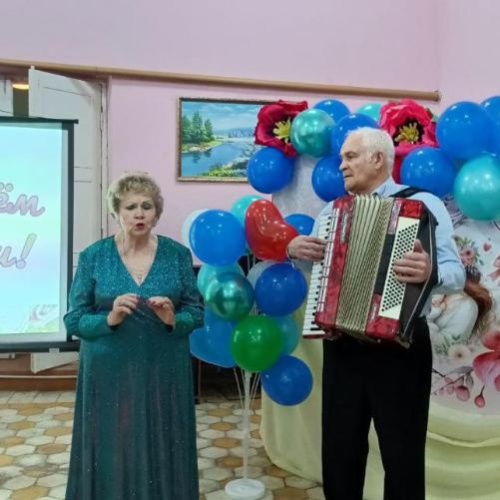 Улыбка мамы — счастья добрый вестник