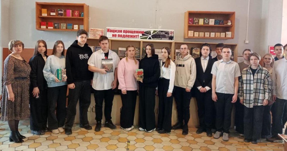 Памяти чужды мавзолеи