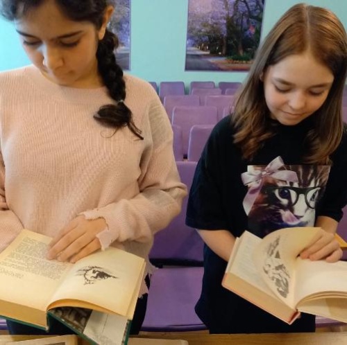 На военной тропе с книгой