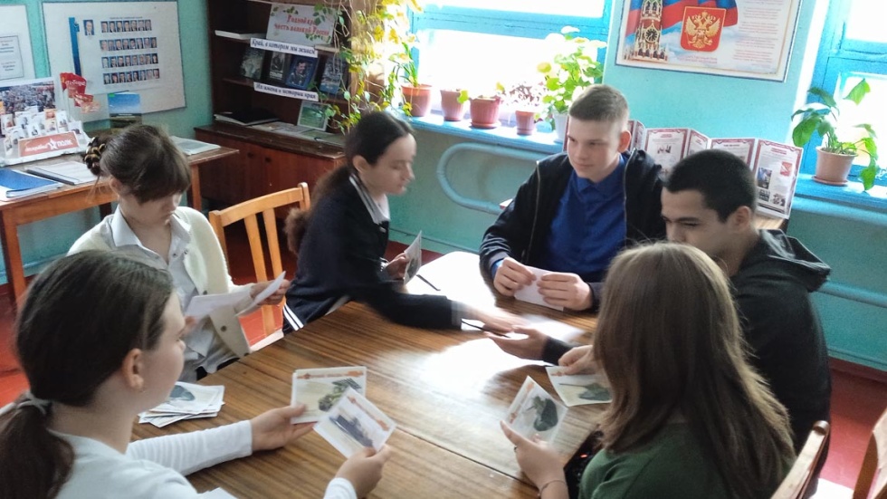 По дорогам войны шли мои земляки