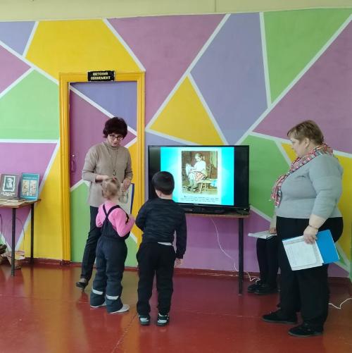 Лев Толстой в стране детства