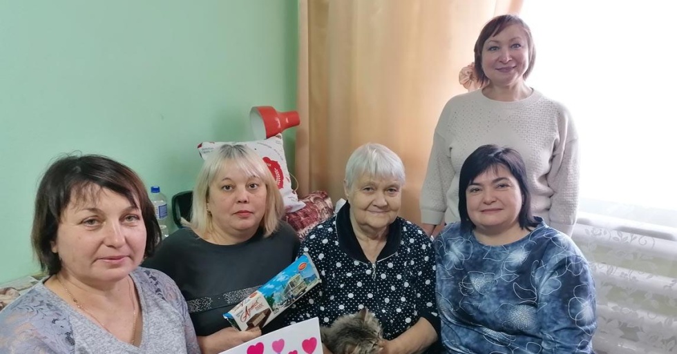 Вам дарим доброту и радость