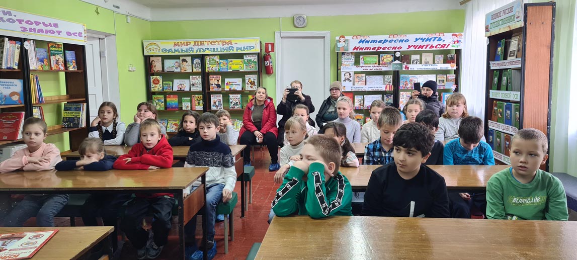 Детская библиотека им. А.С. Пушкина Детская библиотека им. А.С. Пушкина