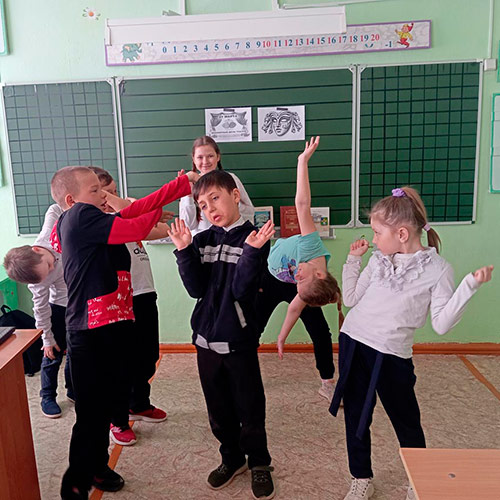 По ту сторону кулис