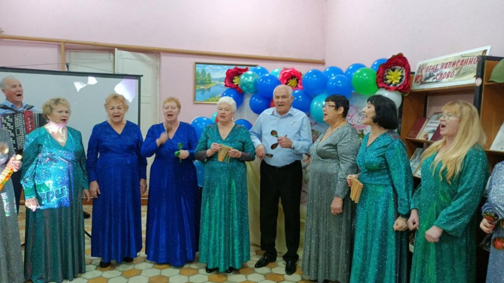 Улыбка мамы — счастья добрый вестник