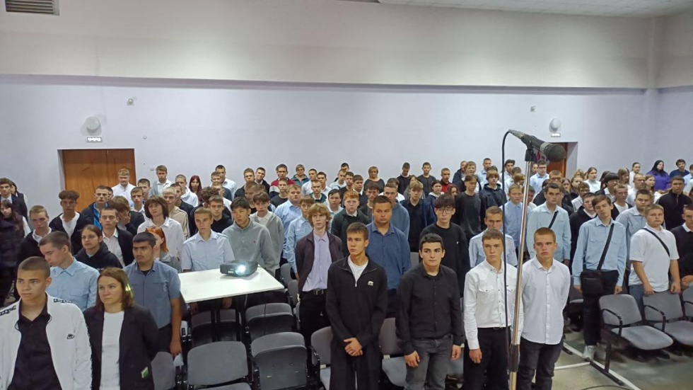 Детям планеты - мир без тревоги и слез