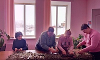 Своих не бросаем