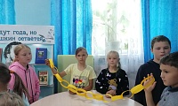 И кот ученый свои мне сказки говорил
