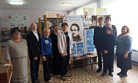 Склоняясь перед памятью поэта