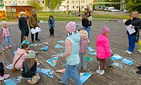 Все мы вместе соберёмся и в мир сказок окунёмся