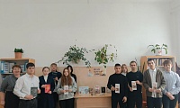 Есть чудо на земле с названьем дивным – книга!
