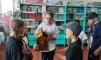 Веселимся и играем, и нисколько не скучаем