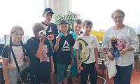 Веселимся и играем, и нисколько не скучаем
