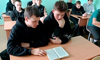 Писатель, журналист, фотокорреспондент, телеведущий