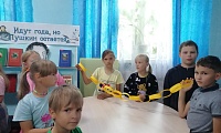 И кот ученый свои мне сказки говорил