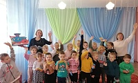 Паровоз стихов весёлых