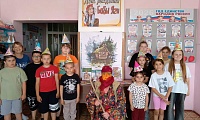 Бабусю знает целый свет