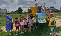 Загадки на библиотечном лугу на каждом шагу
