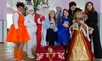 Пусть праздник всем подарит чудо