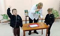 На книжной странице звери и птицы