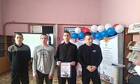 В зеркале сцены