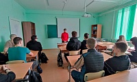 Писатель, журналист, фотокорреспондент, телеведущий