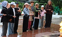 Пусть свечи памяти горят