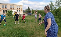 Загадки на библиотечном лугу на каждом шагу