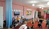 Паровоз стихов весёлых