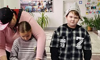 Осенней порой мы играем с детворой