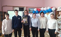 В зеркале сцены